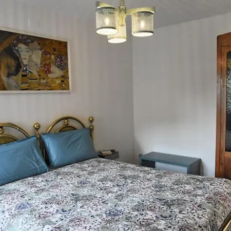 Casa Iride, Con Grazioso Giardino شقة