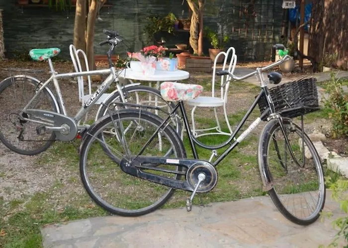 アパート Casa Iride, Con Grazioso Giardino *